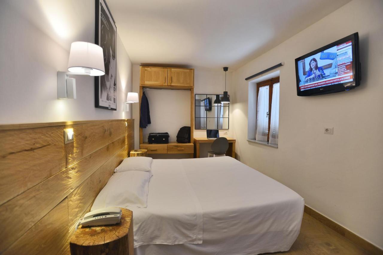 Albergo Les Dependances Norcia Exterior photo